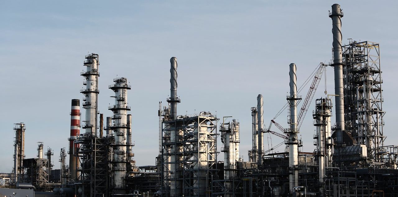 refineria-01